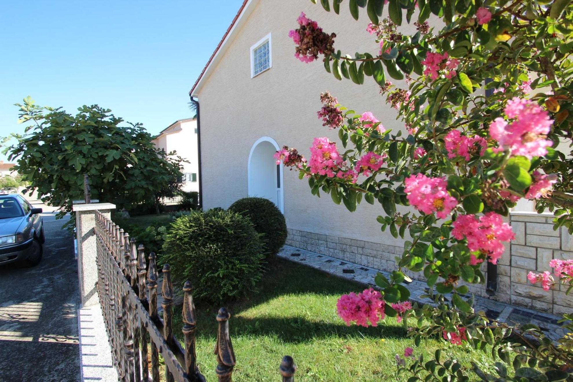 Apartments Rose Пореч Екстериор снимка
